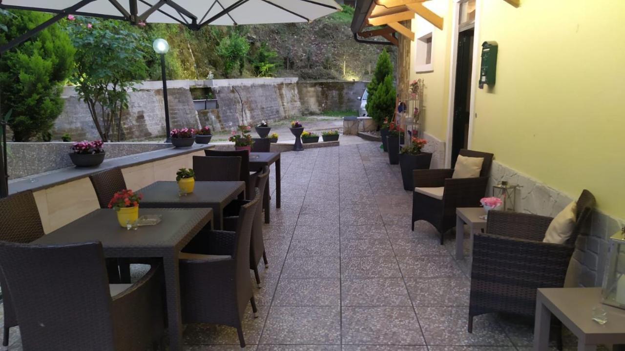 Il Roseto Panzió Frosinone megye Kültér fotó