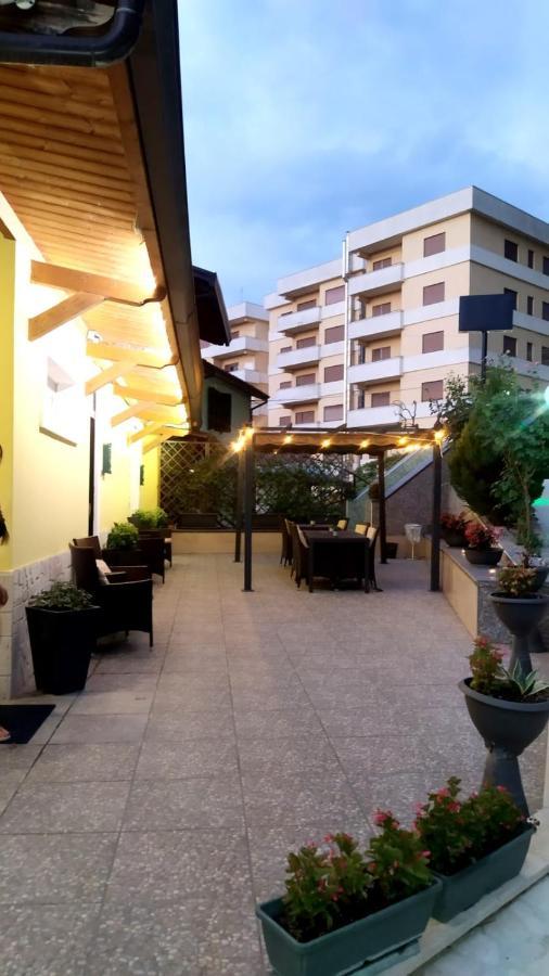 Il Roseto Panzió Frosinone megye Kültér fotó