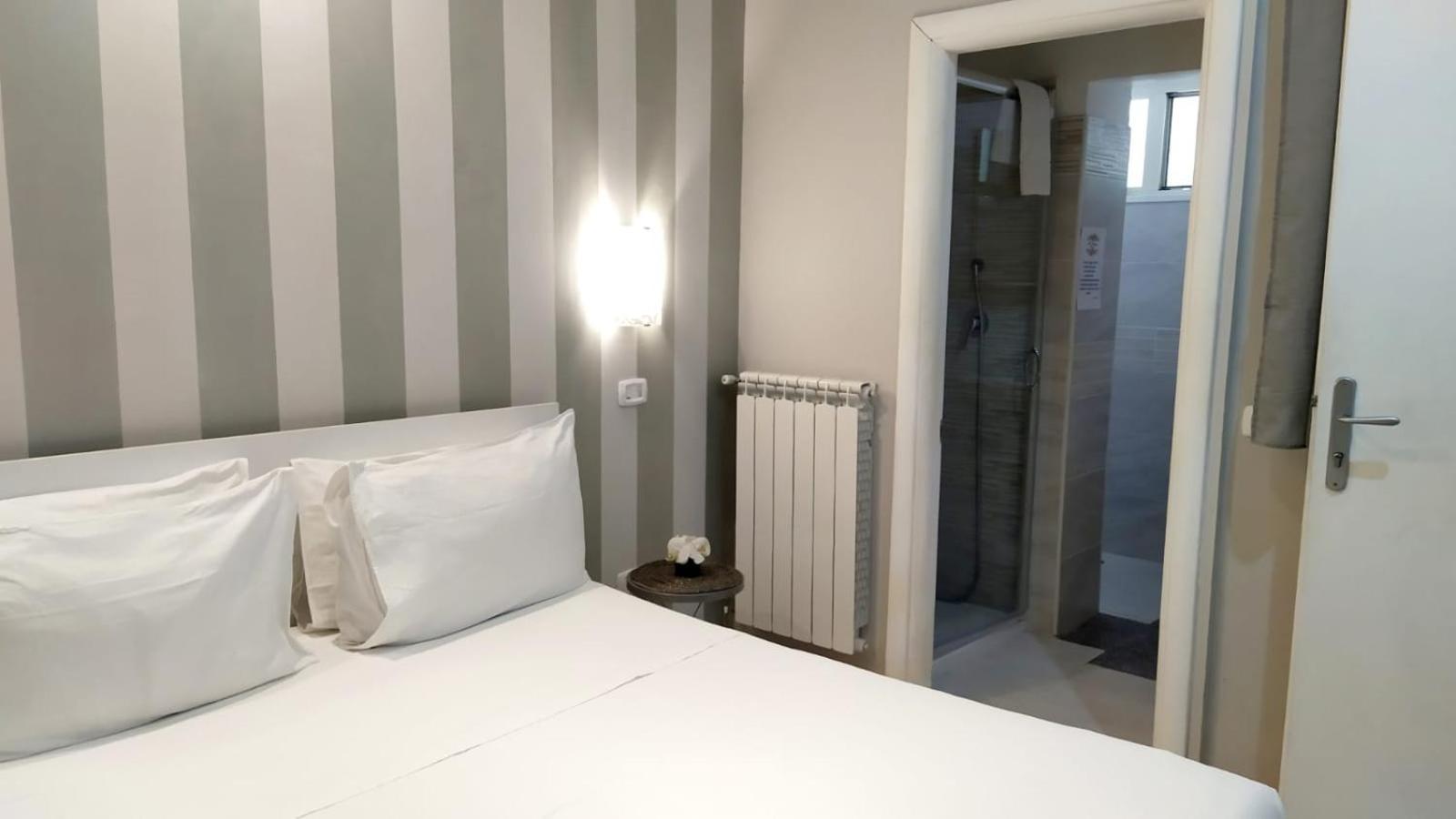 Il Roseto Panzió Frosinone megye Szoba fotó