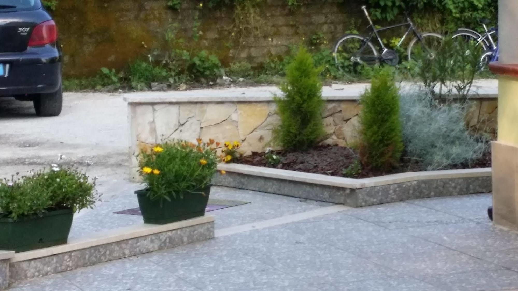 Il Roseto Panzió Frosinone megye Kültér fotó